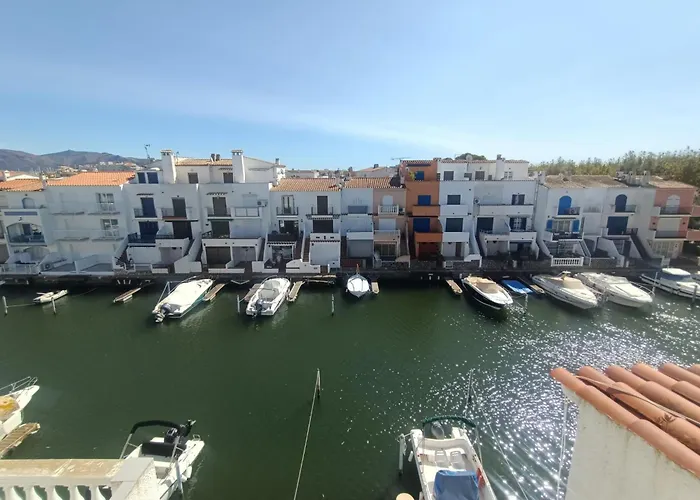 Port Empuries בית נופש